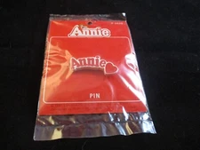 Little Orphan Annie Red Heart 1981 Button Pin Back Promo *NEW*