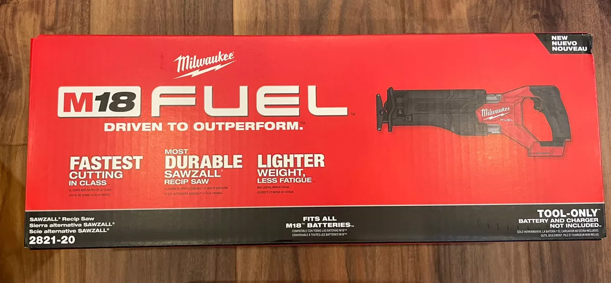 Milwaukee reciprocating online saw with battery
