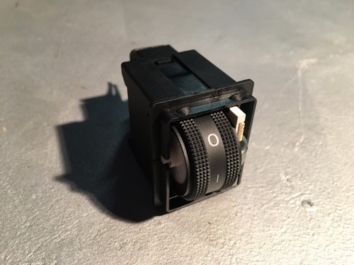 AUDI A4 8K2 Lim  Leuchtweitenregulierung Schalter 8K0941301A