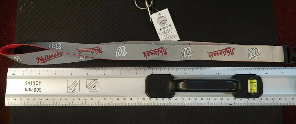 WASHINGTON NATIONALS Official MLB reflective lanyard/removable keychain - Image 2 of 4
