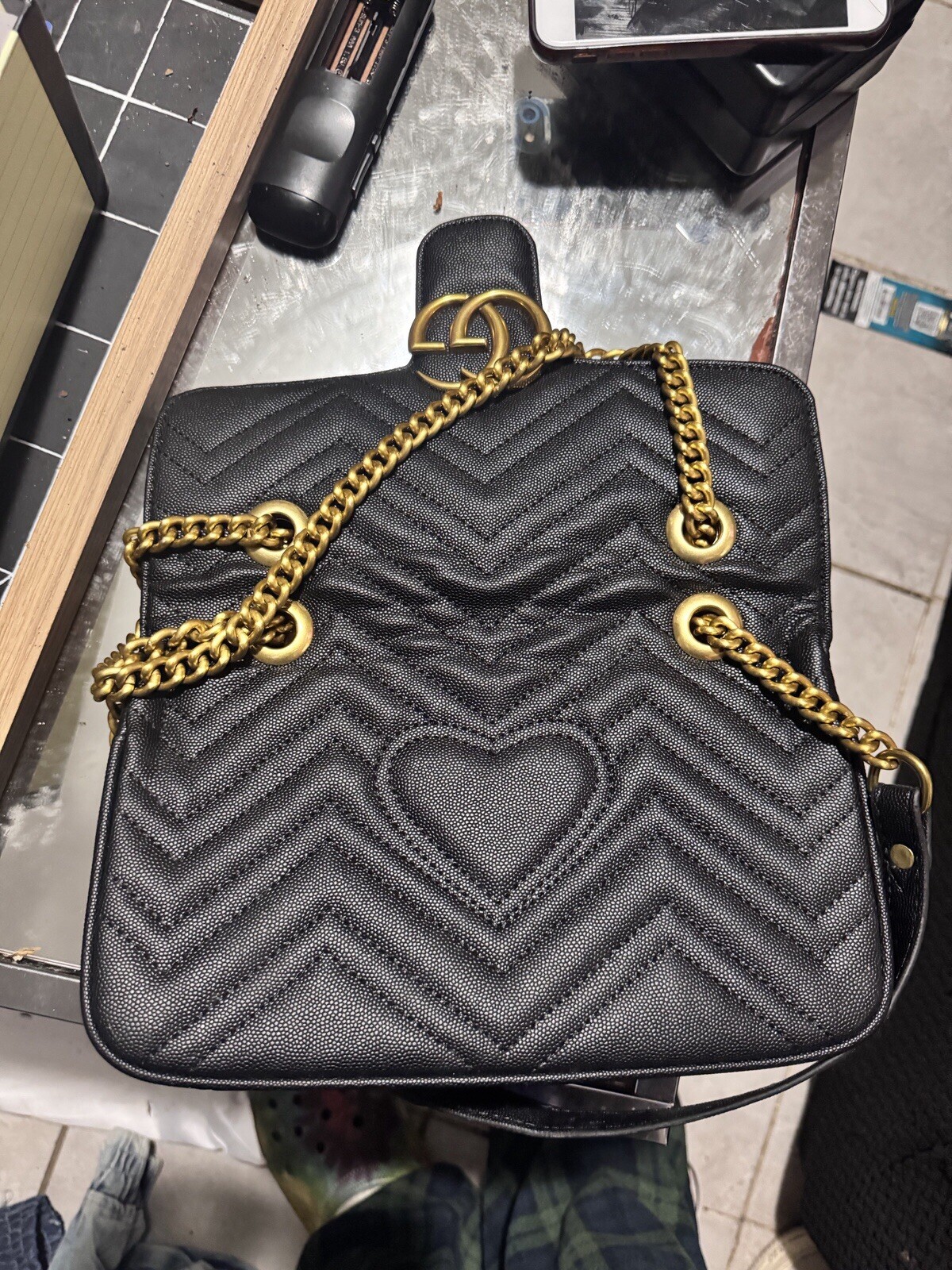 Gucci GG Marmont Shoulder Bag Medium Black Leather image 3