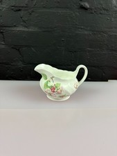 Wedgwood Apfelbl&uuml;te Runde So&szlig;e / Saucenkanne