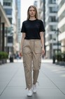 NEW WITH TAGS Ladies Khaki Cargo Pants By Sixthjune Size Large — photo 1
