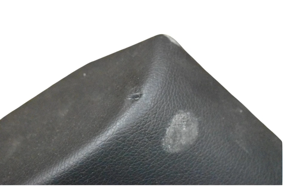 Panel de puerta lateral pasajero trasero derecho Mercedes W117 CLA45 AMG CLA250 14-19 OEM Foto 4 de 4