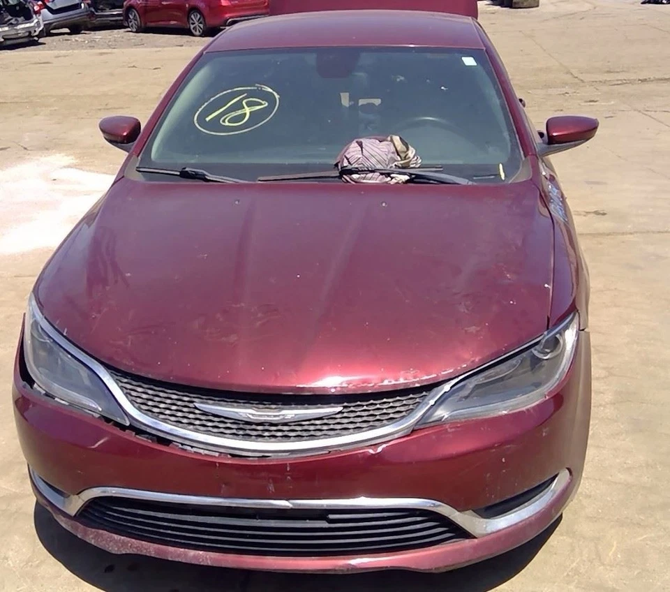 15 2016 17 Chrysler 200 Passenger RH Headlight Halogen Projector w/ Black Bezel Foto 3 de 4