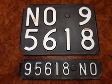  TARGA AUTO D’EPOCA COMPLETA NOVARA   ORIGINALE PER USO COLLEZIONISTICO. 