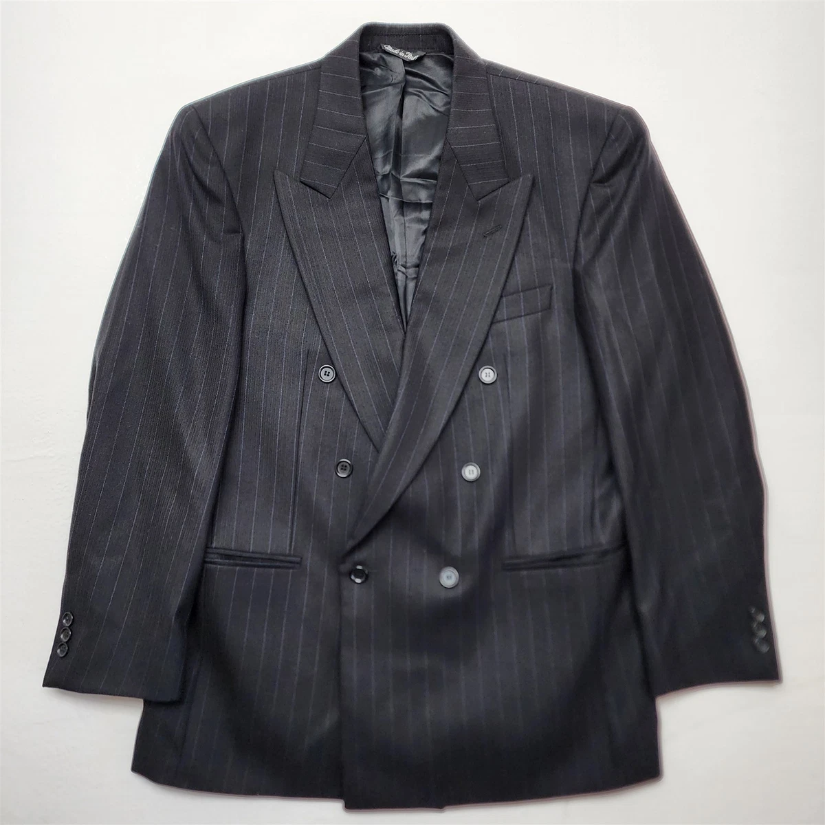 Double-Breasted Striped Italian Suits & Blazers for Men for sale