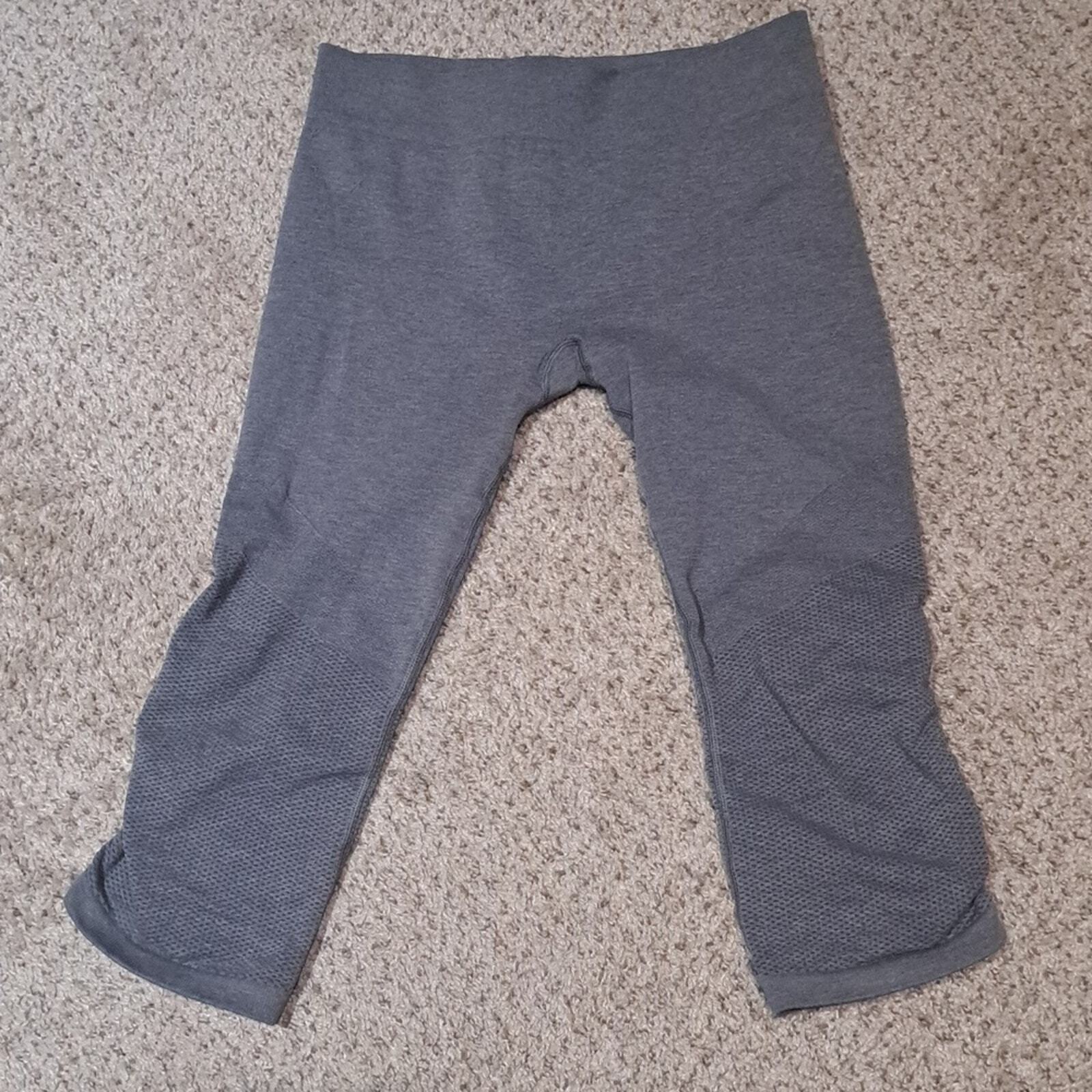 Picture 1 of 3