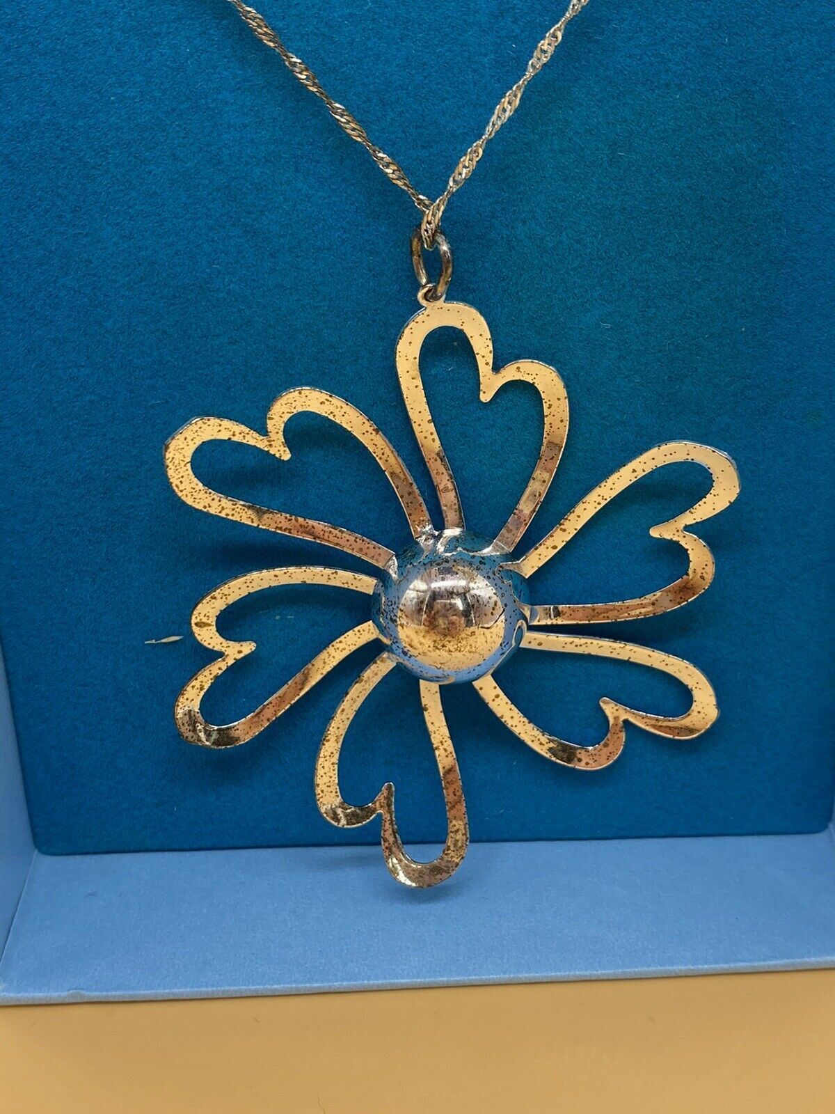 Beautiful Silver Metal Wire Statement Flower Shap… - image 2