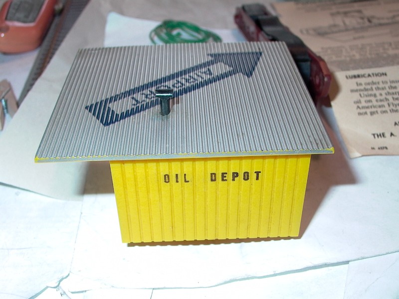 Vintage American Flyer HO,Gilbert HO #35759 Drum Loading Oil Depot Shed,NOS,MINT