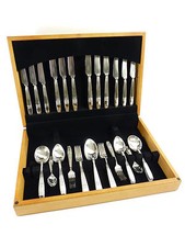 ELKINGTON Cutlery - WESTMINSTER Pattern - 46 Piece Canteen Set for 6
