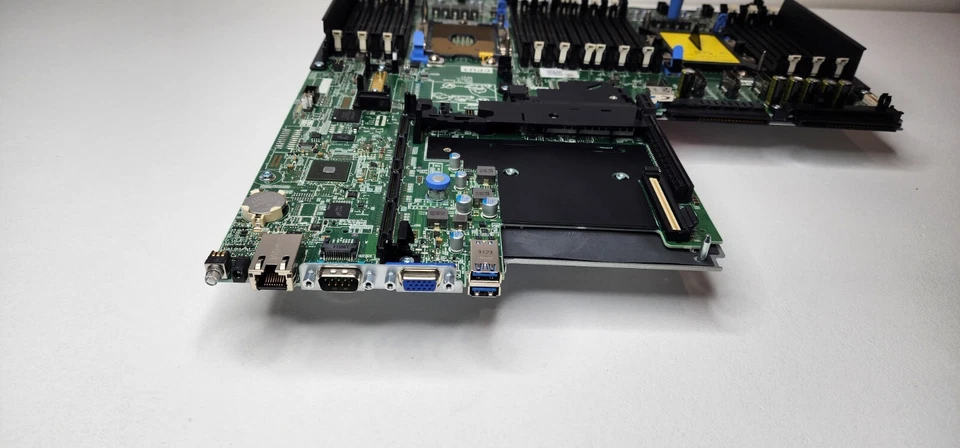 Dell PowerEdge R640 Server Motherboard System Dual Socket LGA3647 Dell 0XFK4K - Image 4 of 4