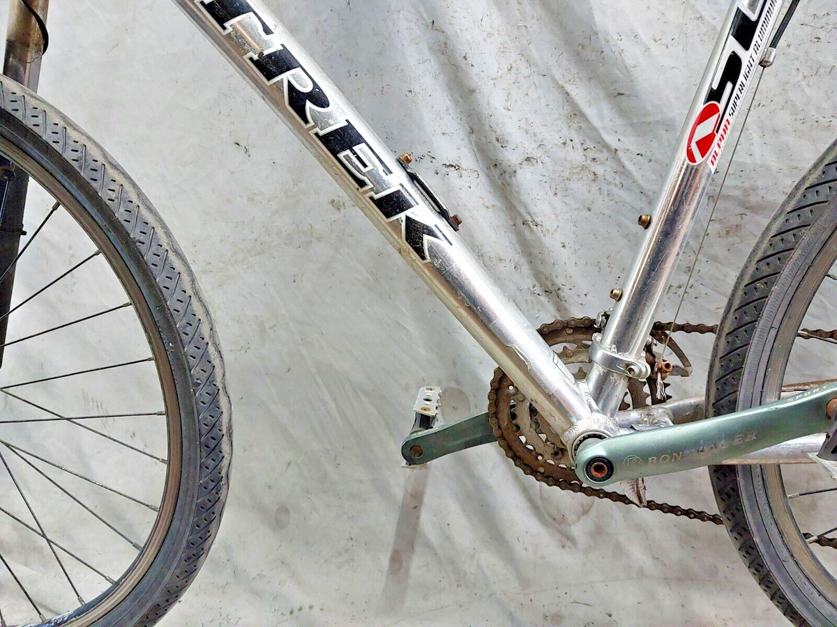 □TREK 4900 トレック 27速 ガンメタ 18インチ 48cm サイズ 26インチ