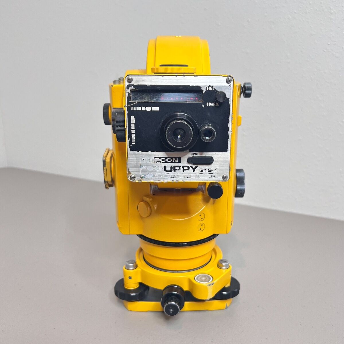 TOPCON Guppy GTS-1 Survey Station W/ Case Free Shipping TOPCON Guppy GTS-1 Survey Station W/ Case Free Shipping