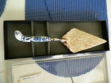 11" SILVER PLATED PORCELAIN HANDLE CAKE SERVER * WOW* MADE IN USA