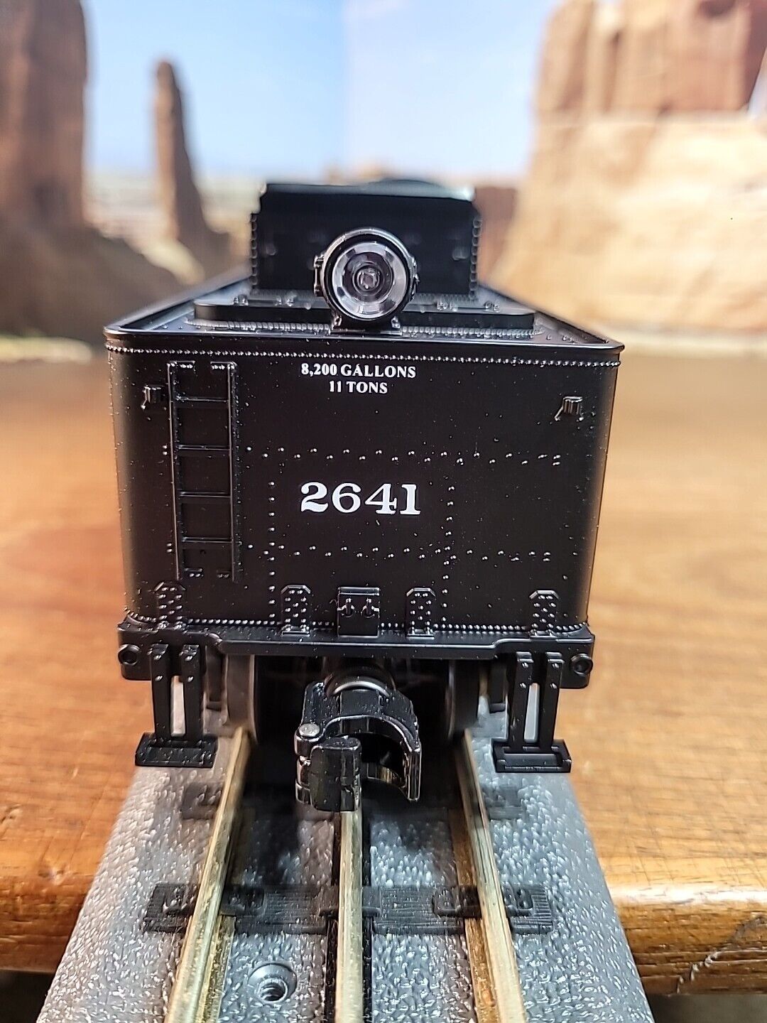 Picture 8 of 24