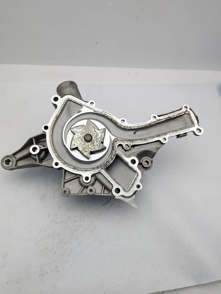 Bomba de agua refrigerante motor Mercedes-Benz S430 W220 2000-2006 OEM Foto 2 de 4