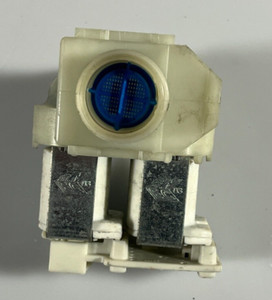 Siemens WM12E490 Waschmaschine  Magnetventil Zulaufventil 9000047098 #1821-7