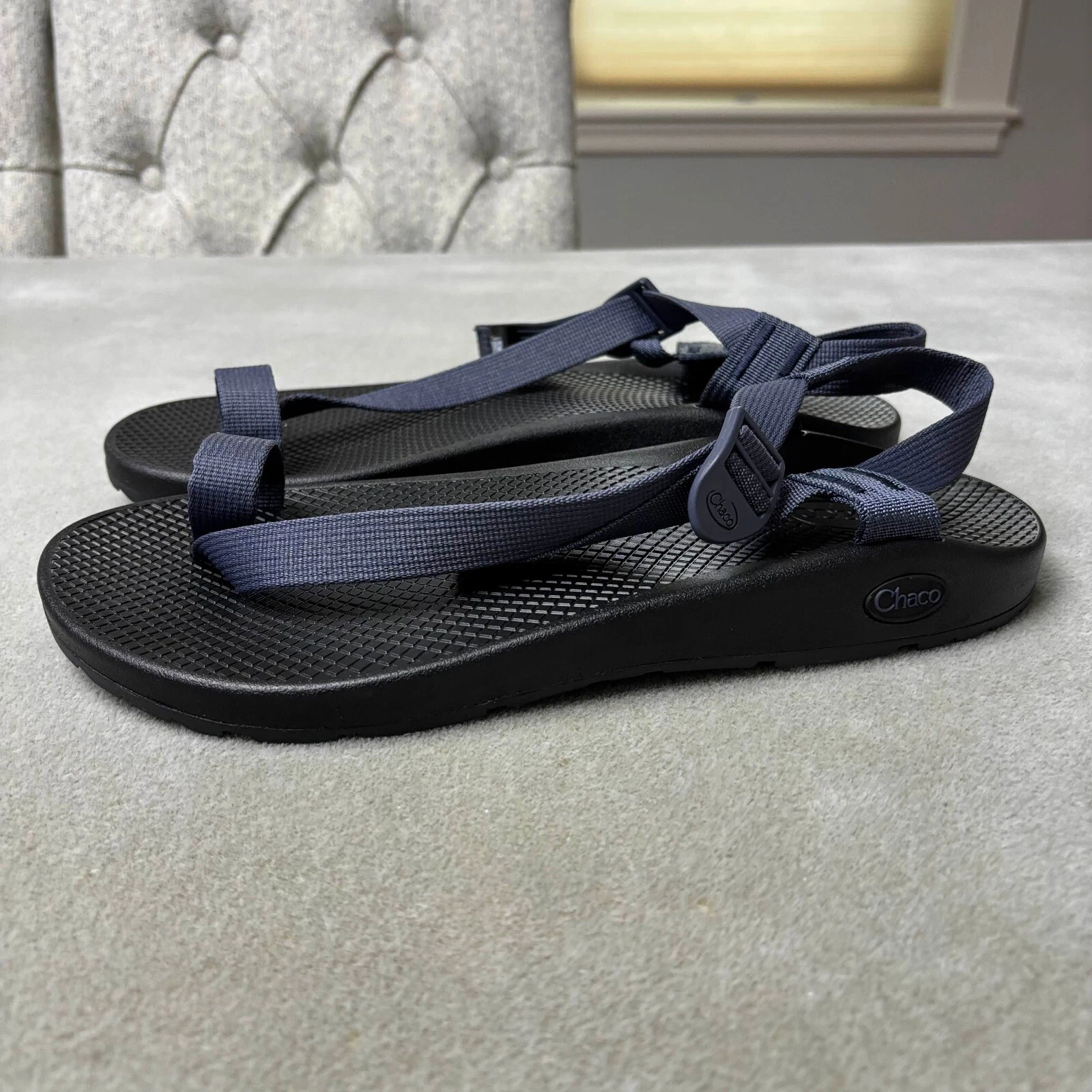 Chaco Bodhi Sandals Men's Size 9 Blue Toe Loop Adjustable Strappy Beach Shoes