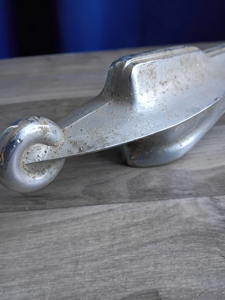 复古连帽装饰 1948 1949 年 1950 年 Packard Super Eight 8 豪华汽车吉祥物 — 第 4/4 张图片