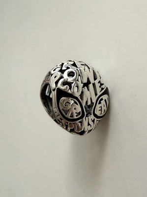 Marvel x Pandora Spider-Man Mask Charm