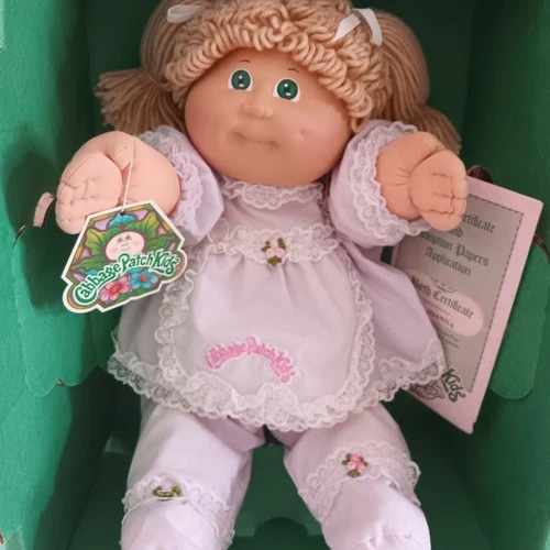 1983 Cabbage Patch OK FACTORY Girl HM #3 With Unopened Birth Certificate