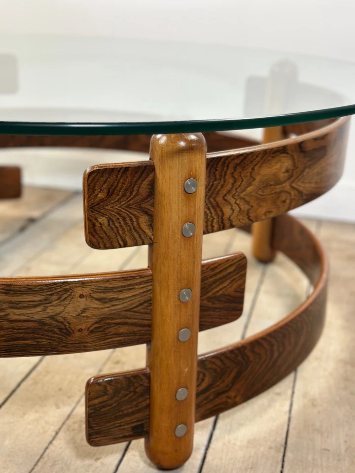 Table basse ronde scandinave en teck 1970 - Photo 2/4