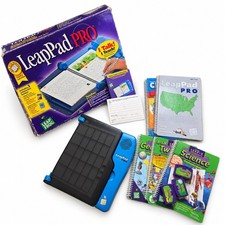 LeapFrog LeapPad Pro Learning System 30030 3 Books/3 Cartridges TESTED EUC