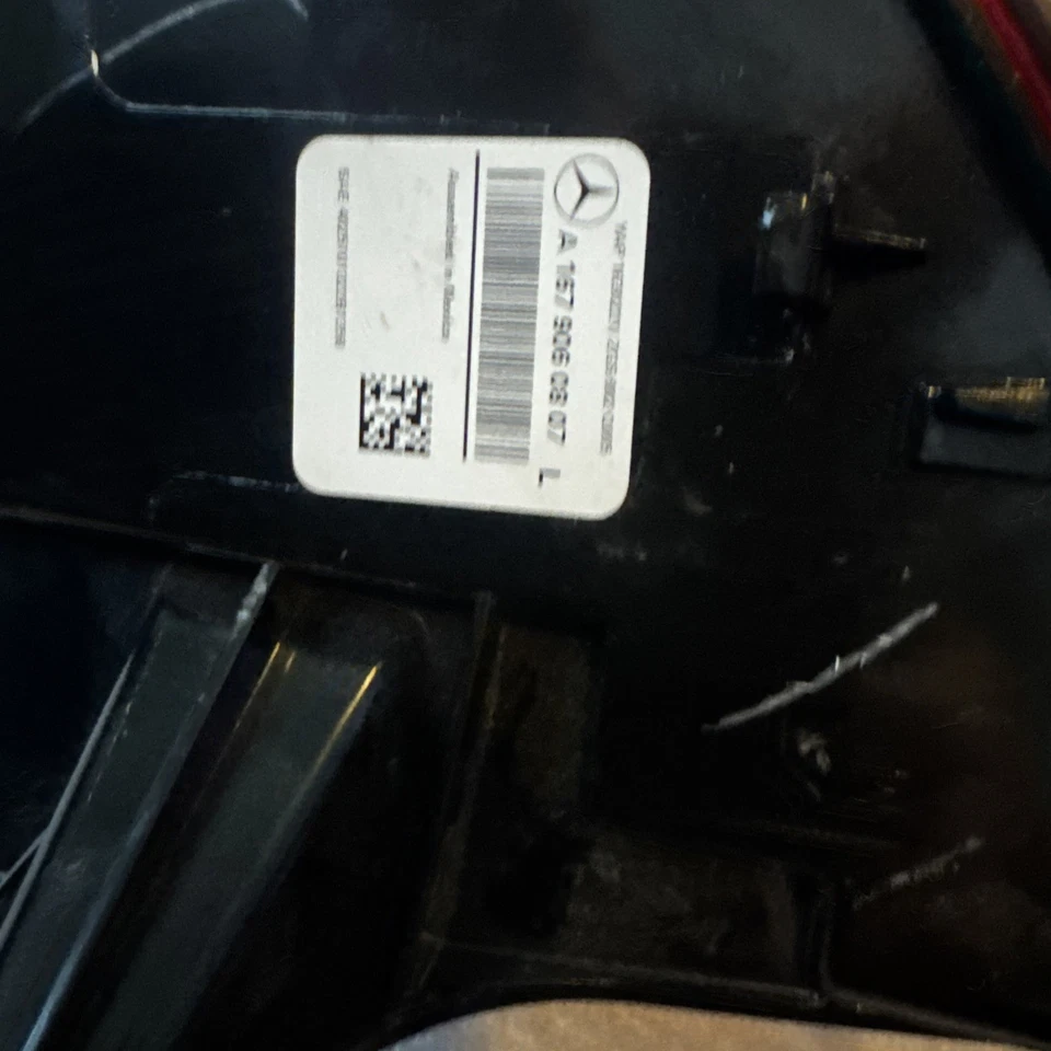 NICE! 2020-2023 MERCEDES-BENS GLA-CLASS LEFT DRIVER OEM LED OUTER TAILLIGHT - Image 2 of 4