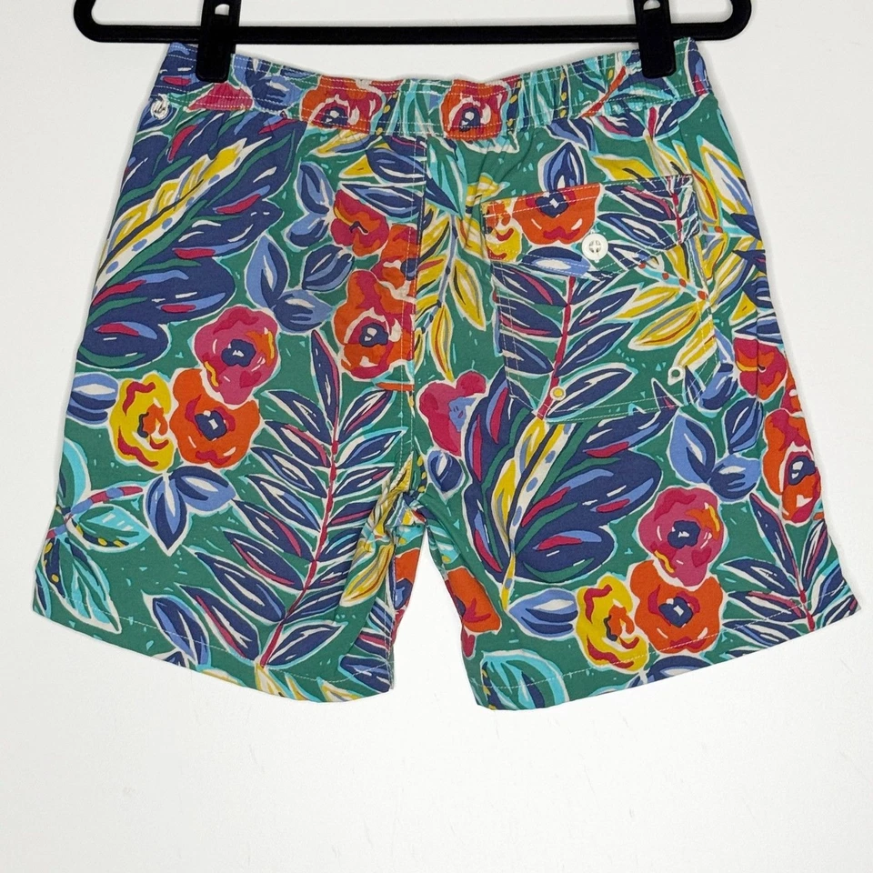 CrewCuts J. Baúl de baño Crew floral tropical ECONYL nailon para niño talla 6 pequeño Foto 2 de 4