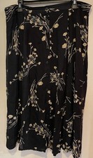 Sag Harbor Women's Small Vintage Skirt Black,Beige Flowers Buttons down Front