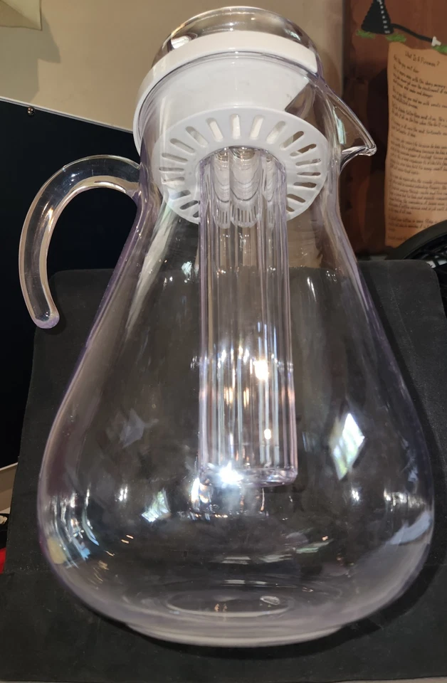Infusion Pitcher, Mainstay's, 3.4 qt. with Removable Ice Core, Preowned - Image 2 of 4