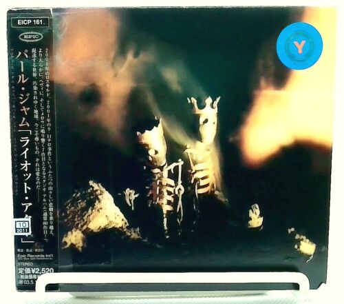 Riot Act [CD with OBI] Pearl Jam/JAPAN - Picture 1 of 5