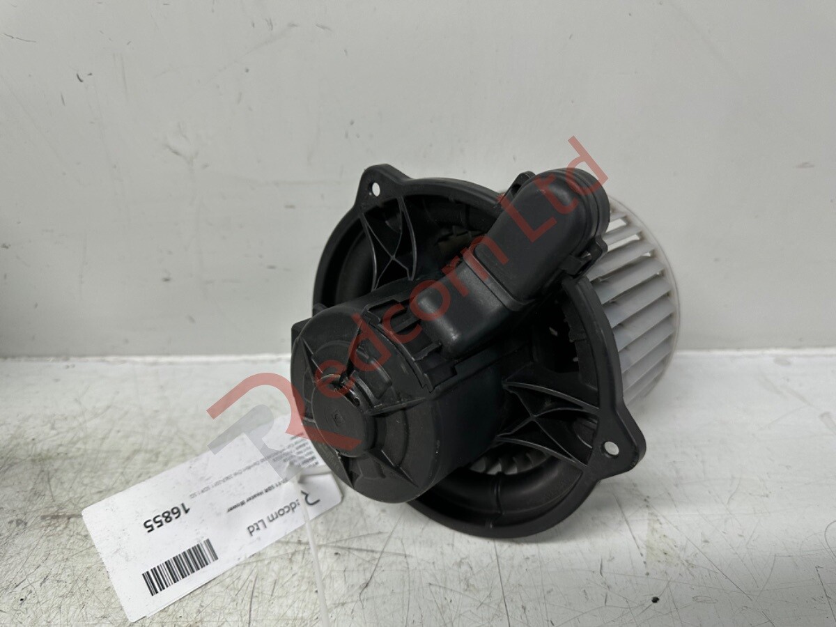 HYUNDAI i30 2007-2011 5DR HEATER BLOWER FAN MOTOR 971131H000