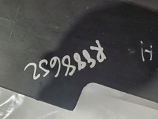 2006 Mazda 6 Oem Right Rocker Panel Moulding Skirt 2006 Mazda 6 Oem Right Rocker Panel Moulding Skirt