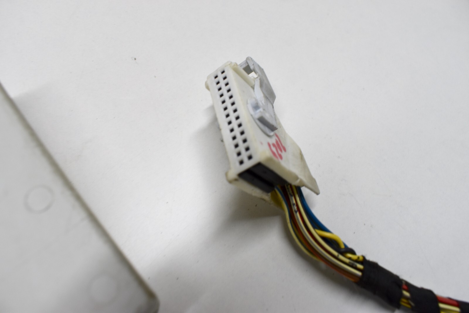 BMW E61 EHC Air Supply Control Unit Suspension Module w Plug 6769834 eBay