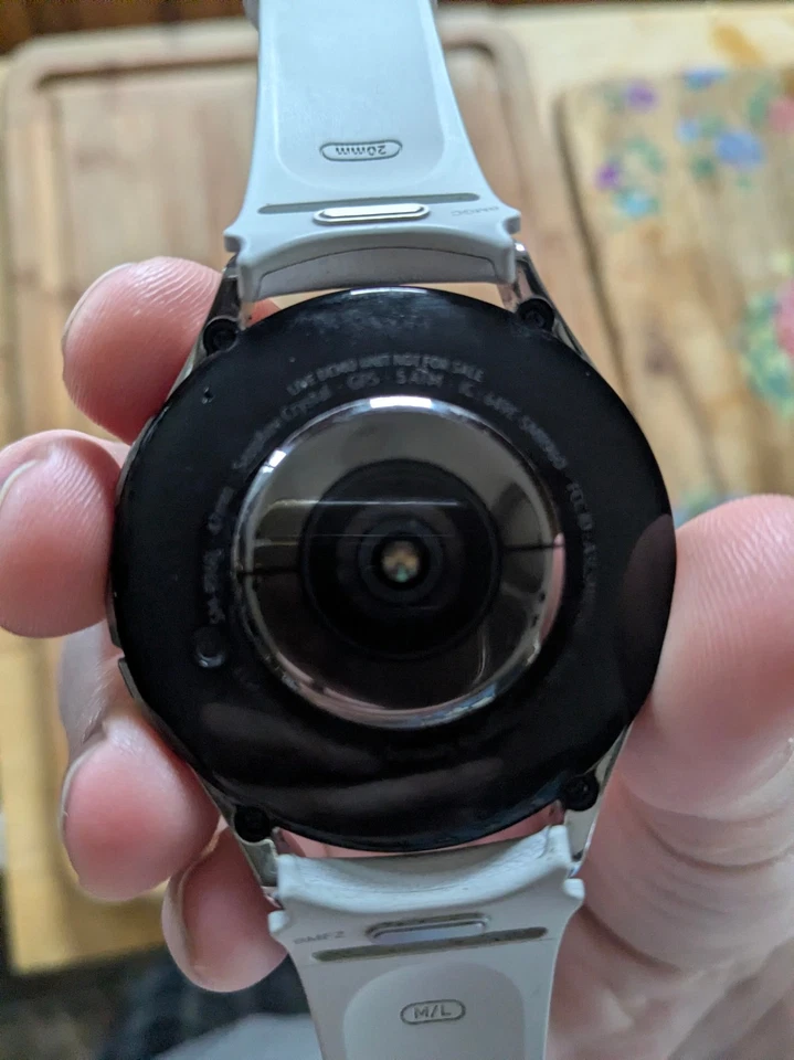 Samsung Galaxy Watch6 Classic 47mm BT Smart Watch - White Leatherette (SM-R960) - Image 3 of 3