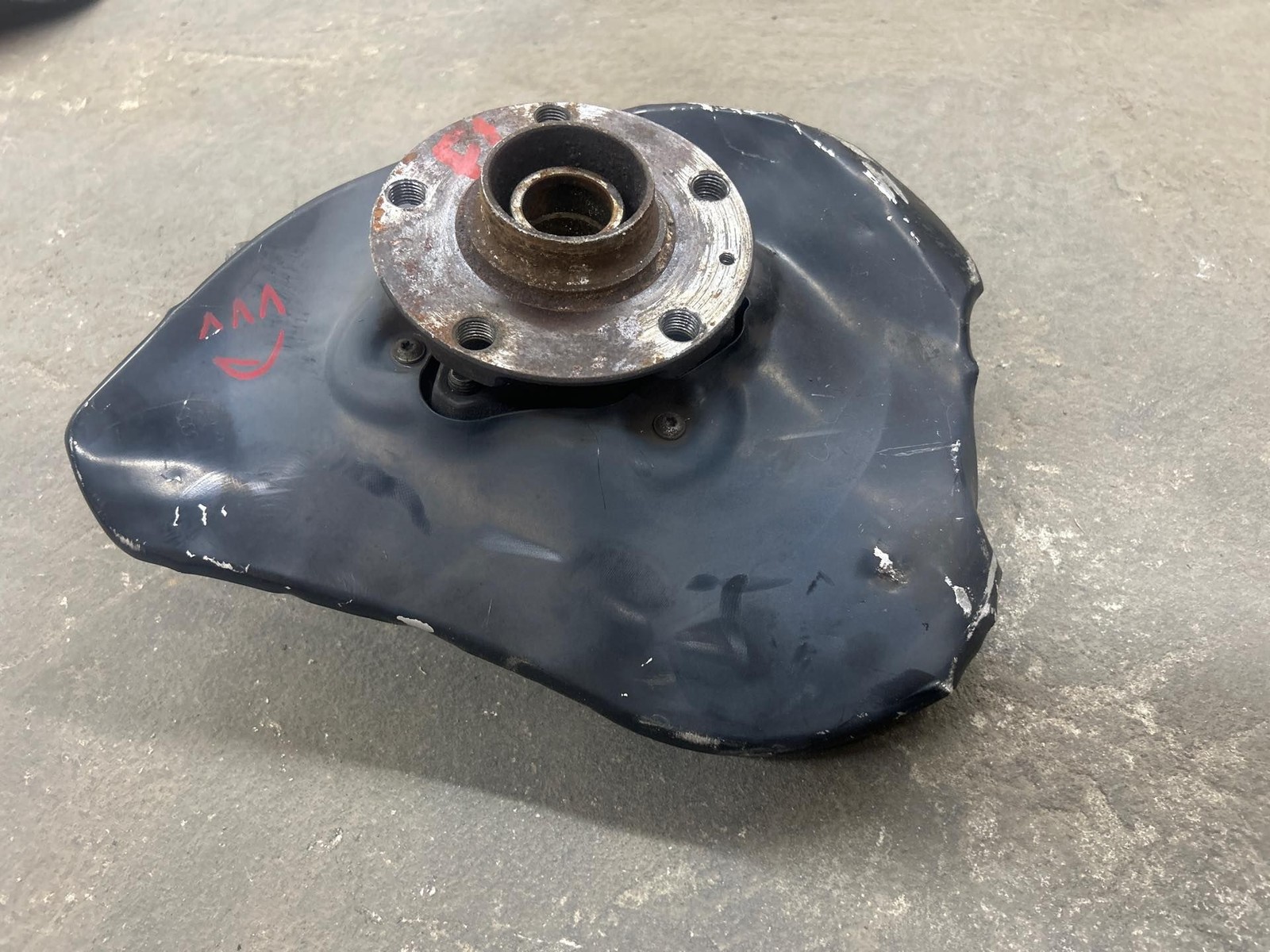 Audi R8 V10 Front Left Side Spindle Knuckle 420407245F 2008 - 2015 (MK)