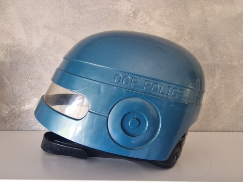 Robocop Orion Pictures Helmet 1993 - Picture 4 of 13