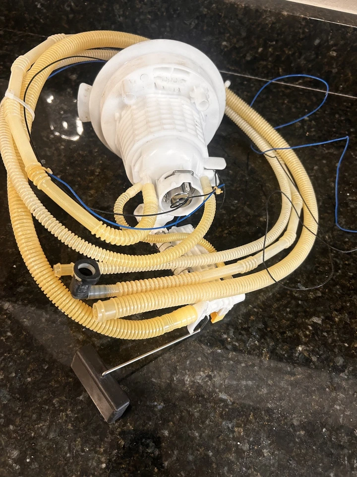 Unidad de envío de filtro de bomba de combustible para Dodge Magnum Challenger Charger Chrysler 300 Foto 4 de 4