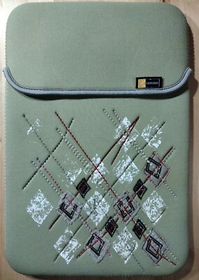  Case Logic Embroidered Designer Laptop Padded Neoprene Flip Top Green Case