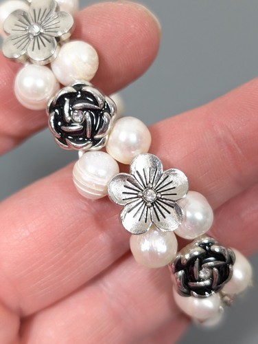 White Baroque Pearl Flower Rhinestone Stretch Bracelet Boho Coastal Bridal 6.5" - Picture 5 of 11