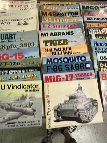 Squadron Signal Publications Military Aircraft Airplane Combat Troops Lot #4 - Picture 11 of 20