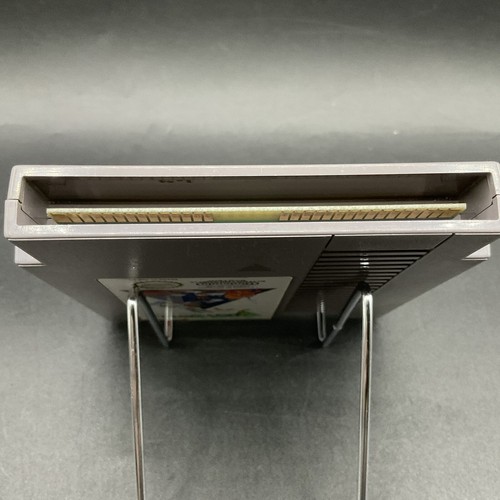 The Bugs Bunny Crazy Castle NES Nintendo 1989 Authentic Sleeve Game Only Tested - Picture 8 of 9