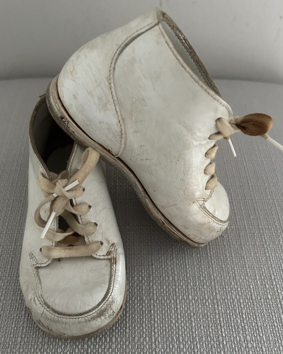 Vtg 1940’s Simplex Baby Shoes