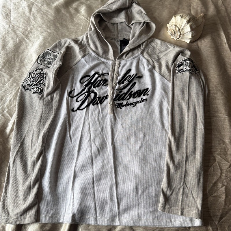Harley Davidson Women’s Hoodie Shirt  XL, Long Sleeve , Beige And Gray Colors