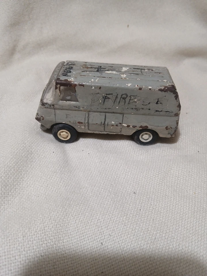 Furgoneta Tonka Fire Squad de colección 4,5" Foto 3 de 4