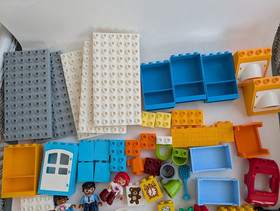 Lego Duplo 10835 Family House 69 PC - complete - one piece substituted