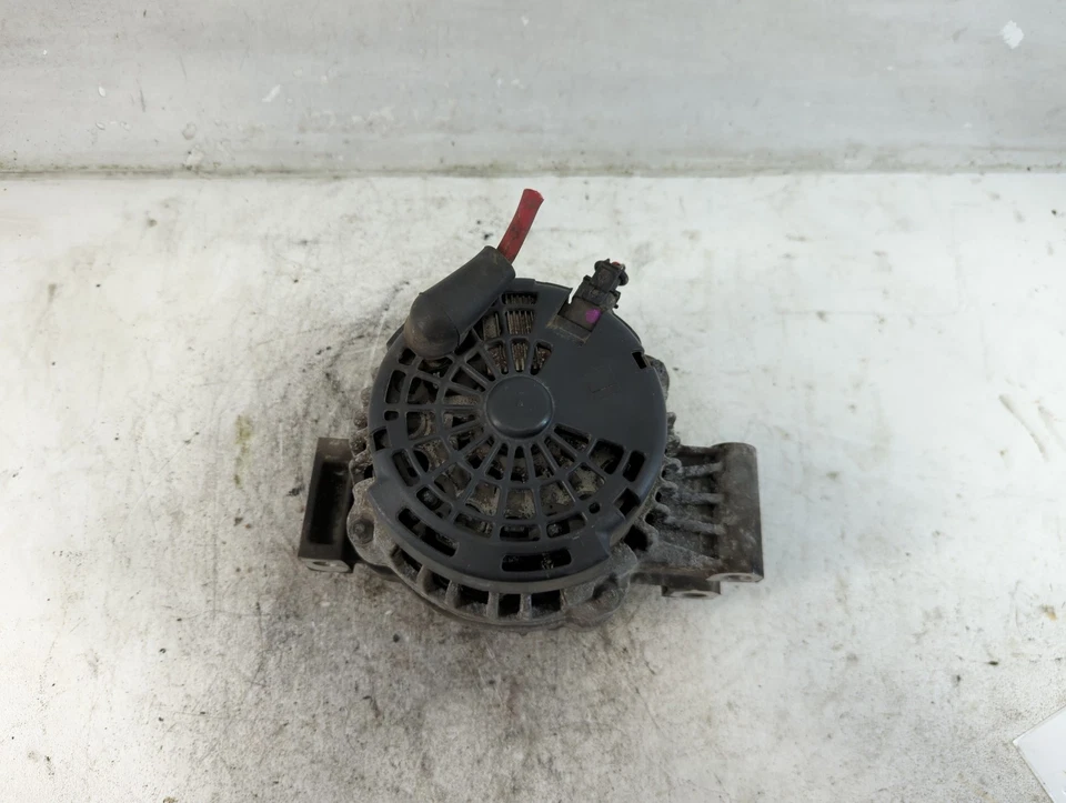 Conjunto de carga generador alternador Chevrolet Trail Blazer motor OEM F5ECI Foto 3 de 4