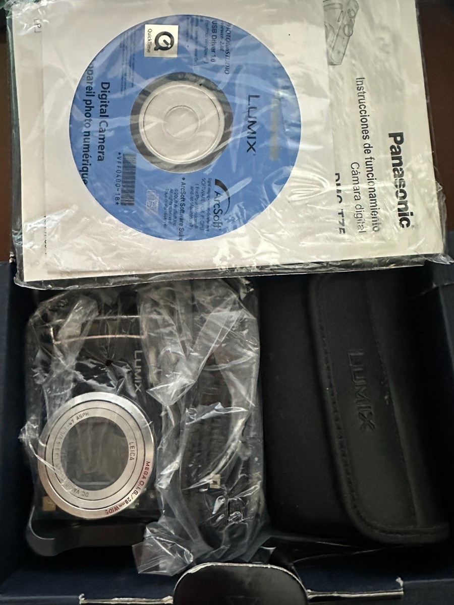 Panasonic LUMIX DMC-TZ5 9.1MP Digital Camera - Black for